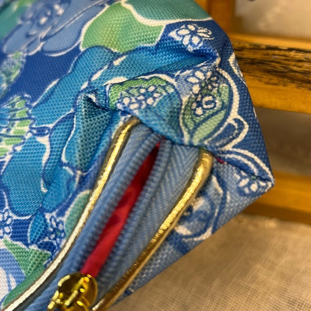 Lilly Pulitzer for Estee Lauder cosmetic bag